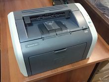 HP LaserJet 1010 Принтер