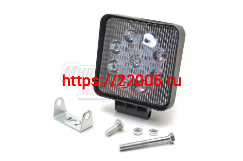 Фара светодиодная 27W 9 диодов SMD, 35мм квадрат. мет. корпус, дальний свет (Spot) Фара светодиодная 27W 9 диодов SMD, 35мм квадрат. мет. корпус, дальний свет (Spot)