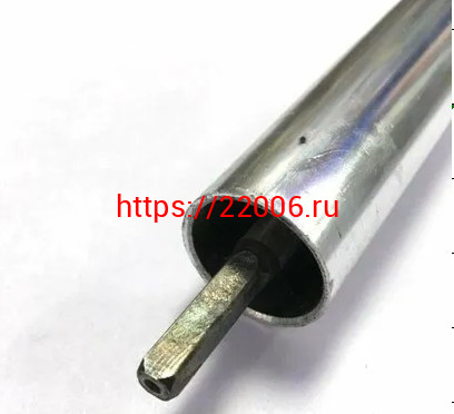 Штанга (НЕразъемн) d25,4 (квадрат) в сб. тримеров Китай Штанга (НЕразъемн) d25,4 (квадрат) в сб. тримеров Китай