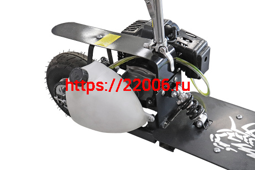 Мотосамокат (2-х.такт.,двиг.мотокоса 43см,диск.тормоза,бак 2л, 20км/ч) 10" фото 6 Мотосамокат (2-х.такт.,двиг.мотокоса 43см,диск.тормоза,бак 2л, 20км/ч) 10" фото 6