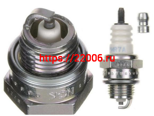 Свеча зажигания BPMR7A NGK бензопила Япония 4626 Свеча зажигания BPMR7A NGK бензопила Япония 4626