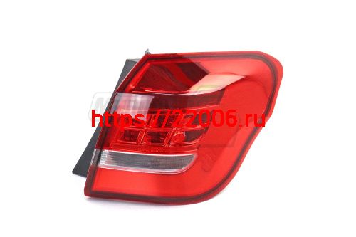 Фонарь задний правый на крыле Haval H2 (4133200XSZ08A) Фонарь задний правый на крыле Haval H2 (4133200XSZ08A)